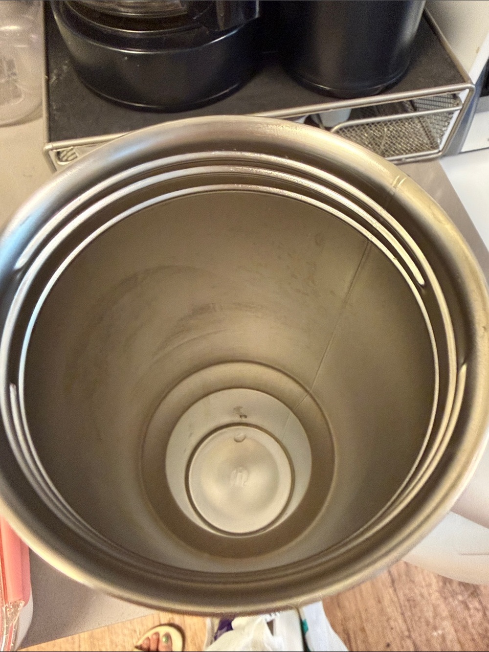 Stanley White Travel Tumbler with Handle and Stainless Trim - Picture 6 of 6
